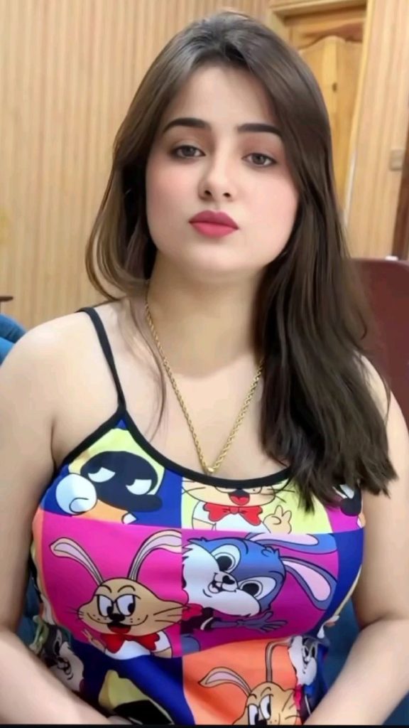 How to Book Escorts in Islamabad